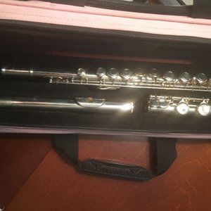 YAMAHA FLUTE 225SII